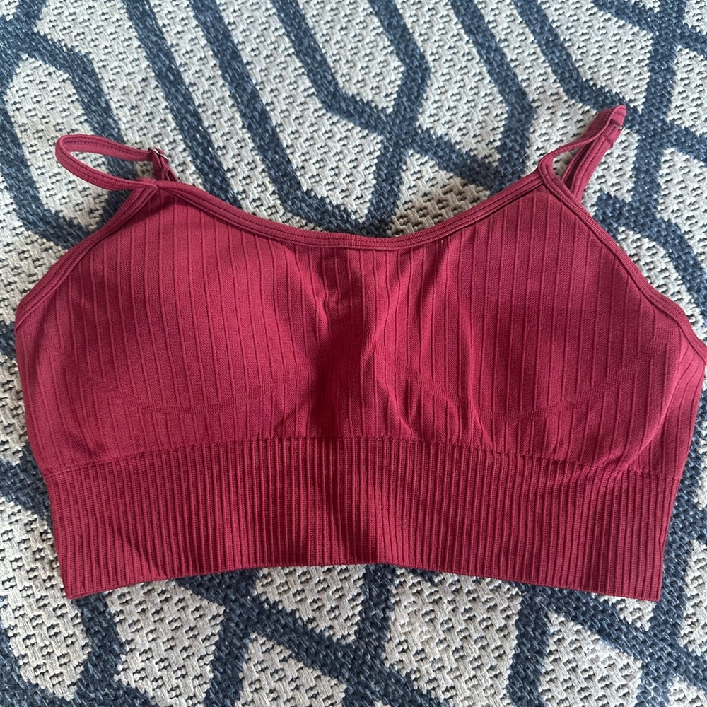 Ribbed Burgundy Sports Bra